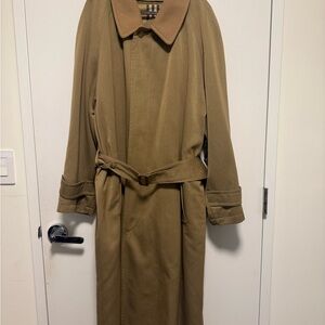Men's Burberry Tan Trench Coat in Wool